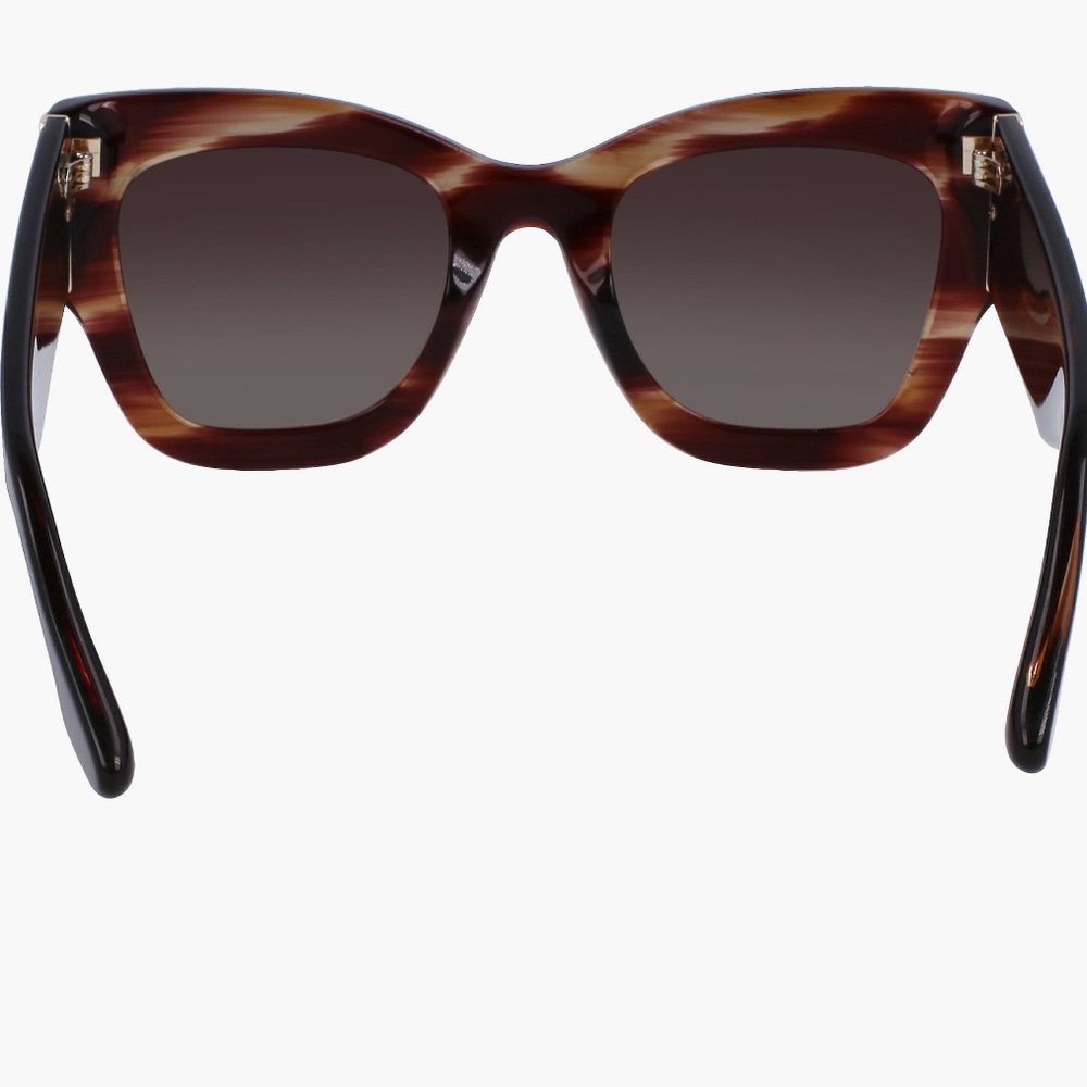 Victoria Beckham Oversized Tortoiseshell Sunglasses with Gold Accent 51mm - Picture 6 of 9
